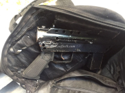 صور: الشرطة تضبط سلاحا وذخيرة في مدينة الرملة واعتقال مشتبهين 